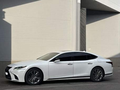 Lexus LS, 2018 — 照片 4