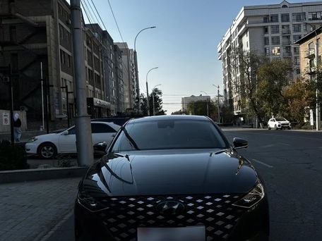 Hyundai Grandeur, 2022 — 照片 2