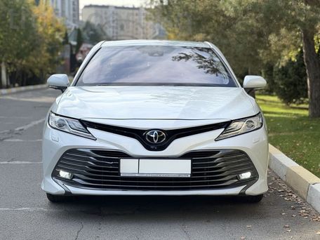 Toyota Camry, 2019 — сүрөт 3