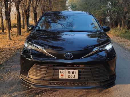 Toyota Sienna, 2021 — photo 1