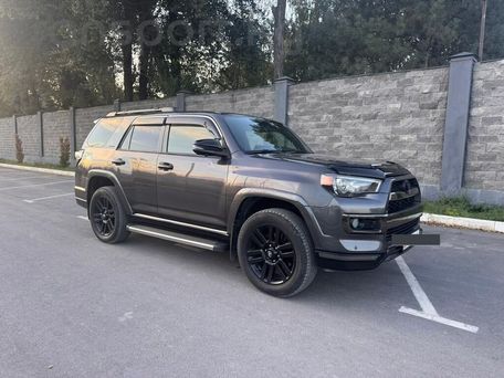 Toyota 4Runner, 2018 — сүрөт 2