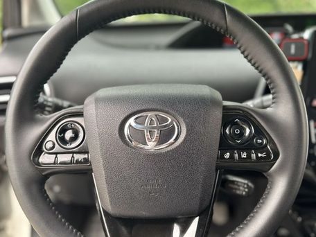 Toyota Prius, 2017 — фото 12