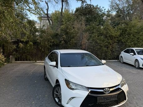 Toyota Camry, 2017 — сүрөт 2