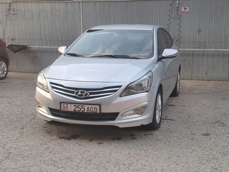 Hyundai Solaris, 2014 — 照片 1