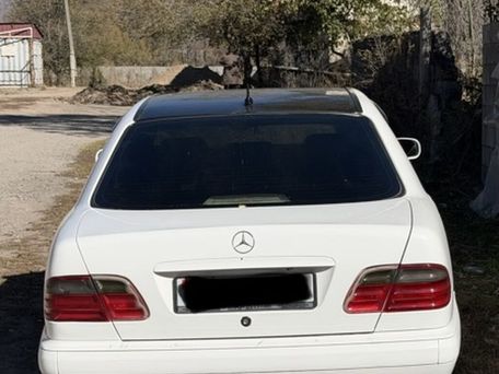 Mercedes-Benz E-Class, 2000 — photo 3