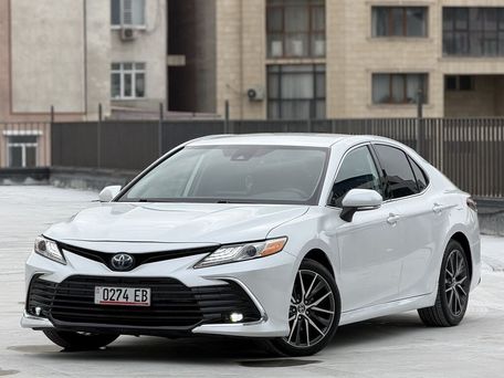 Toyota Camry, 2022