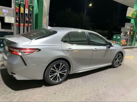 Toyota Camry, 2020
