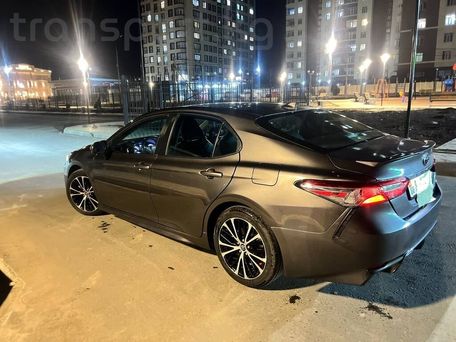 Toyota Camry, 2020