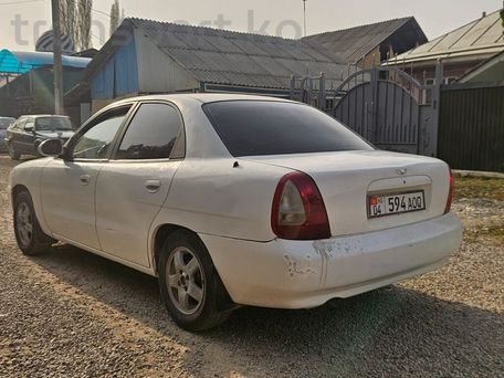 Daewoo Nubira, 1997 — photo 6
