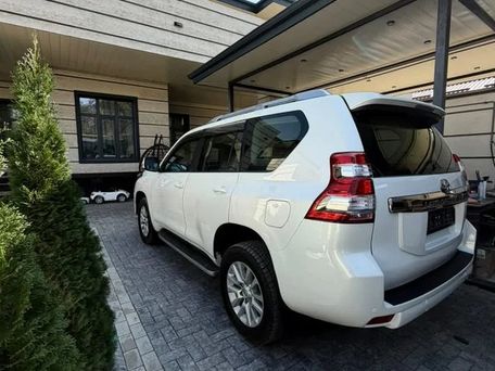 Toyota Land Cruiser Prado, 2015 — 照片 6