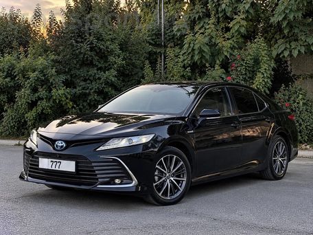 Toyota Camry, 2022 — 照片 1
