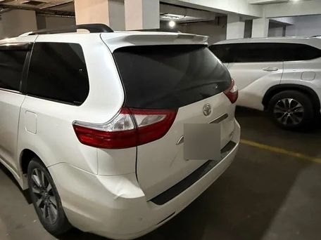 Toyota Sienna, 2020 — фото 10