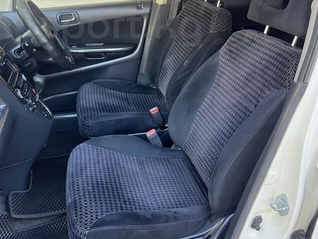 Honda Stream, 2000 — photo 19