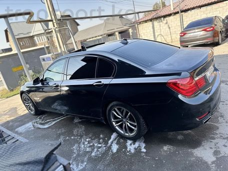 BMW 7 Series, 2009 — photo 2