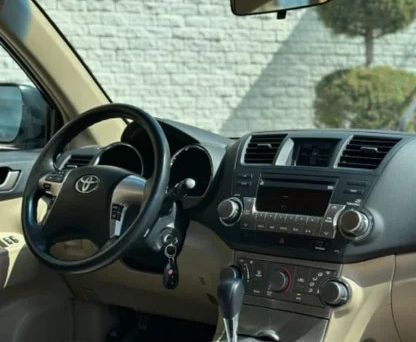 Toyota Highlander, 2011 — photo 3