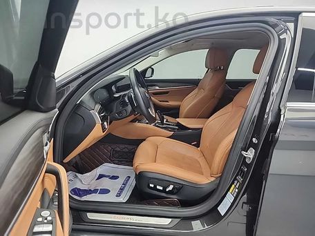 BMW 5 серии, 2020 — 照片 8