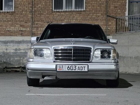 Mercedes-Benz W124, 1996 — photo 7