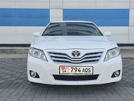 Toyota Camry, 2010 — фото 1