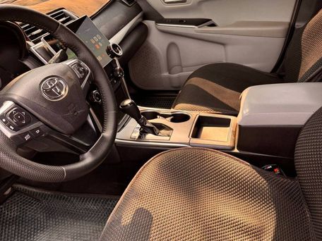 Toyota Camry, 2015 — фото 8