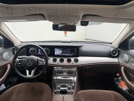 Mercedes-Benz E-Класс, 2019 — фото 12