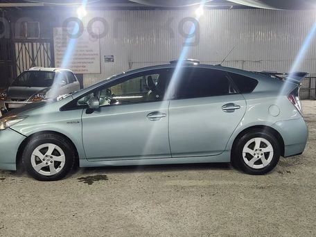 Toyota Prius, 2012 — фото 4