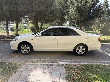 Toyota Camry, 2005 — 照片 3