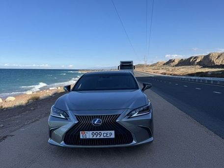 Lexus ES, 2019 — photo 1