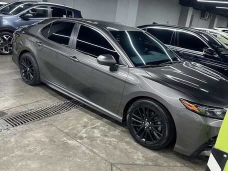 Toyota Camry, 2021 — 照片 5