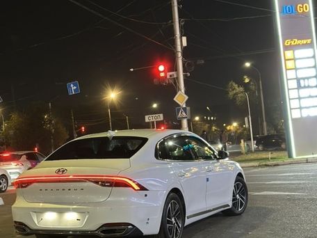Hyundai Grandeur, 2021 — 照片 4