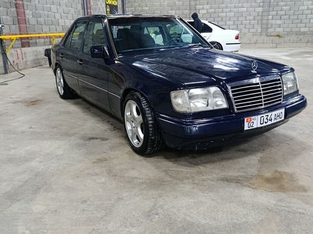 Mercedes-Benz W124, 1994 — photo 2