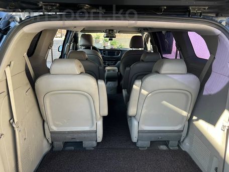 Kia Carnival, 2019 — photo 11