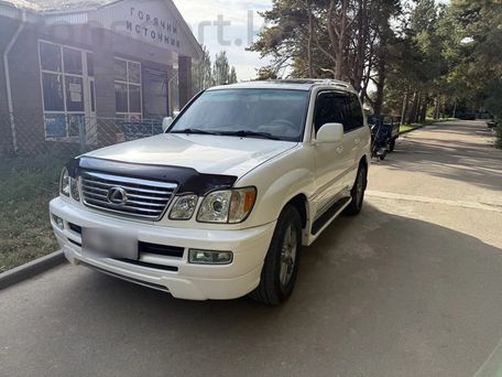 Lexus LX, 2005