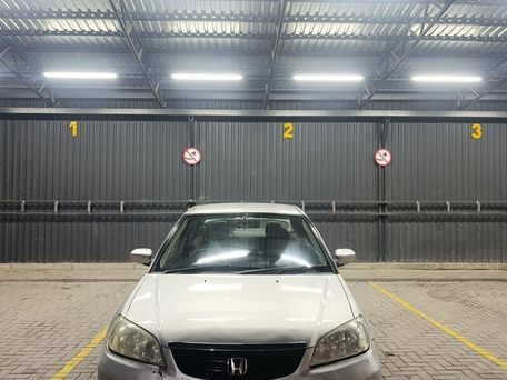 Honda Civic, 2004 — 照片 1
