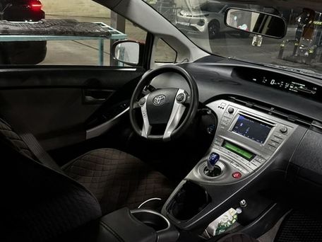 Toyota Prius, 2012 — фото 4