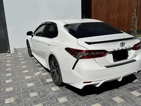 Toyota Camry, 2018