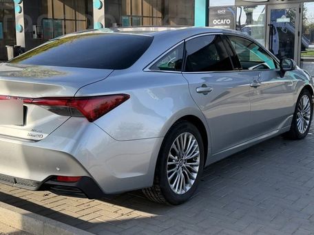Toyota Avalon, 2018 — фото 1