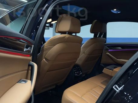 BMW 5 серии, 2020 — 照片 10