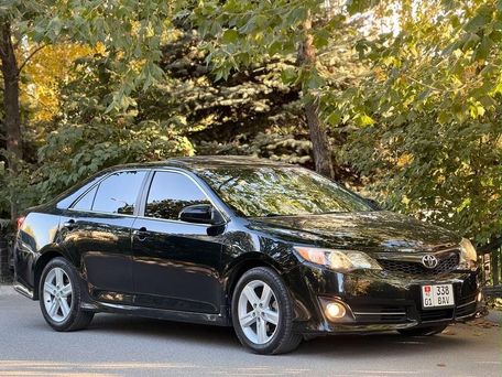 Toyota Camry, 2012 — photo 1