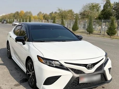 Toyota Camry, 2019 — photo 6