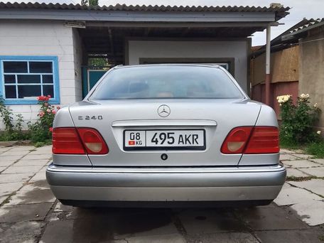 Mercedes-Benz E-Класс, 1998 — 照片 1
