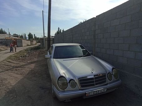 Mercedes-Benz E-Класс, 1995 — фото 15