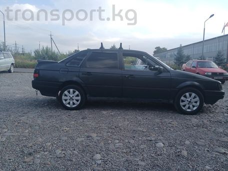 Volkswagen Passat, 1989 — сүрөт 4