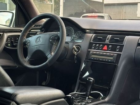 Mercedes-Benz E-Класс, 1998 — сүрөт 12