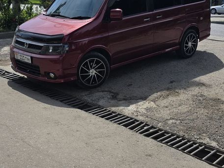 Honda Stepwgn, 2004 — сүрөт 2