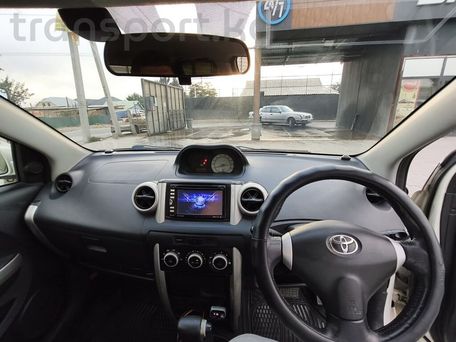 Toyota Ist, 2002 — сүрөт 11