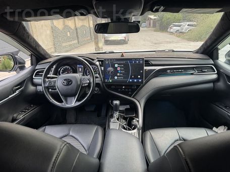 Toyota Camry, 2018 — фото 12
