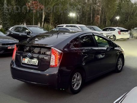 Toyota Prius, 2015 — 照片 5