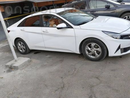 Hyundai Avante, 2023