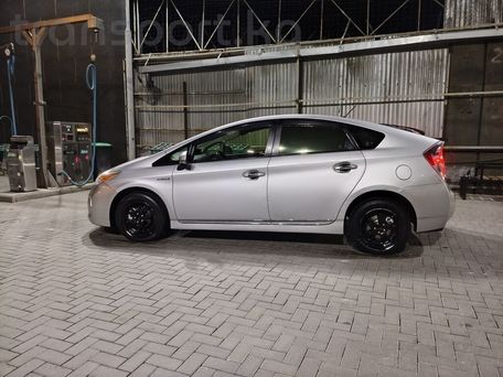 Toyota Prius, 2015 — 照片 6