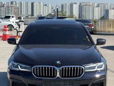 BMW 5 Series, 2021 — photo 1
